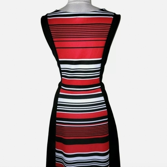 Torrid Scuba Skater Sleeveless Fit & Flare Dress 2X knee length - Picture 3 of 6